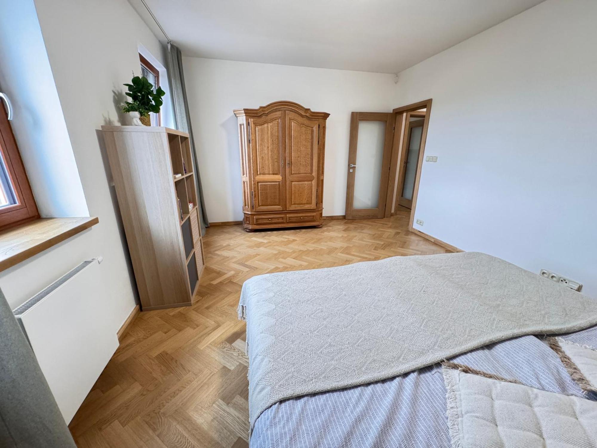 Apartamento Familyvilla, New 4 Luxury Big Apartments, Parking Praga