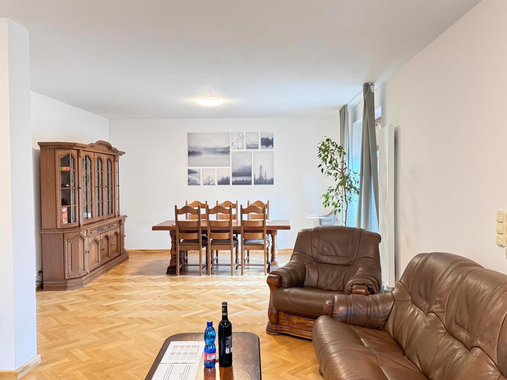 Apartamento Familyvilla, New 4 Luxury Big Apartments, Parking