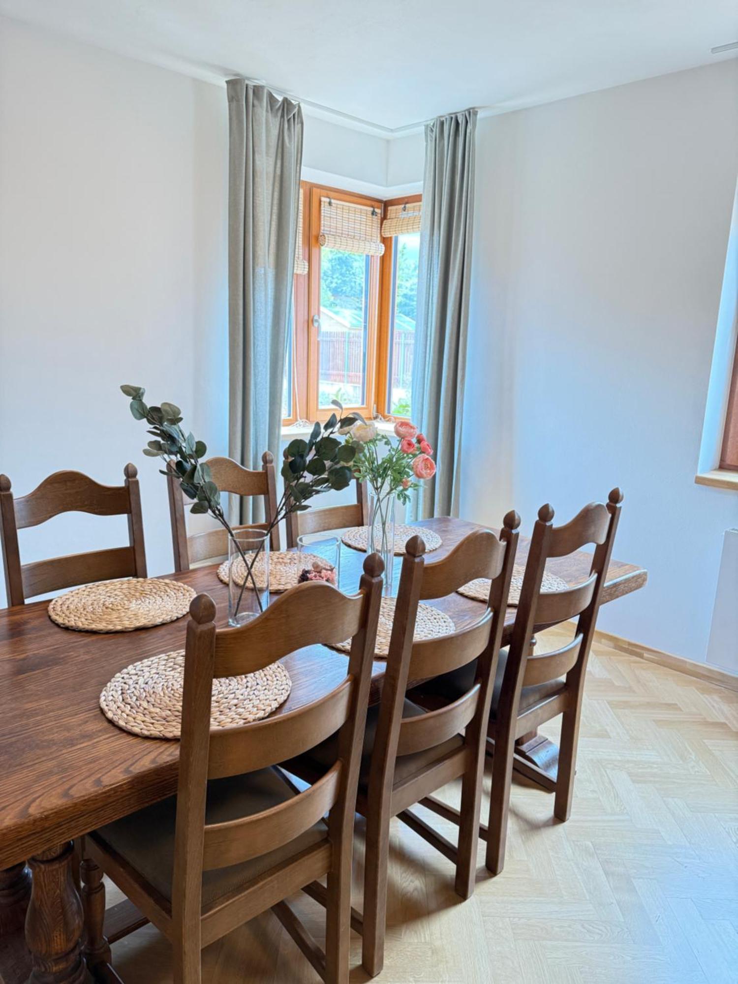 Familyvilla, New 4 Luxury Big Apartments, Parking Apartamento
