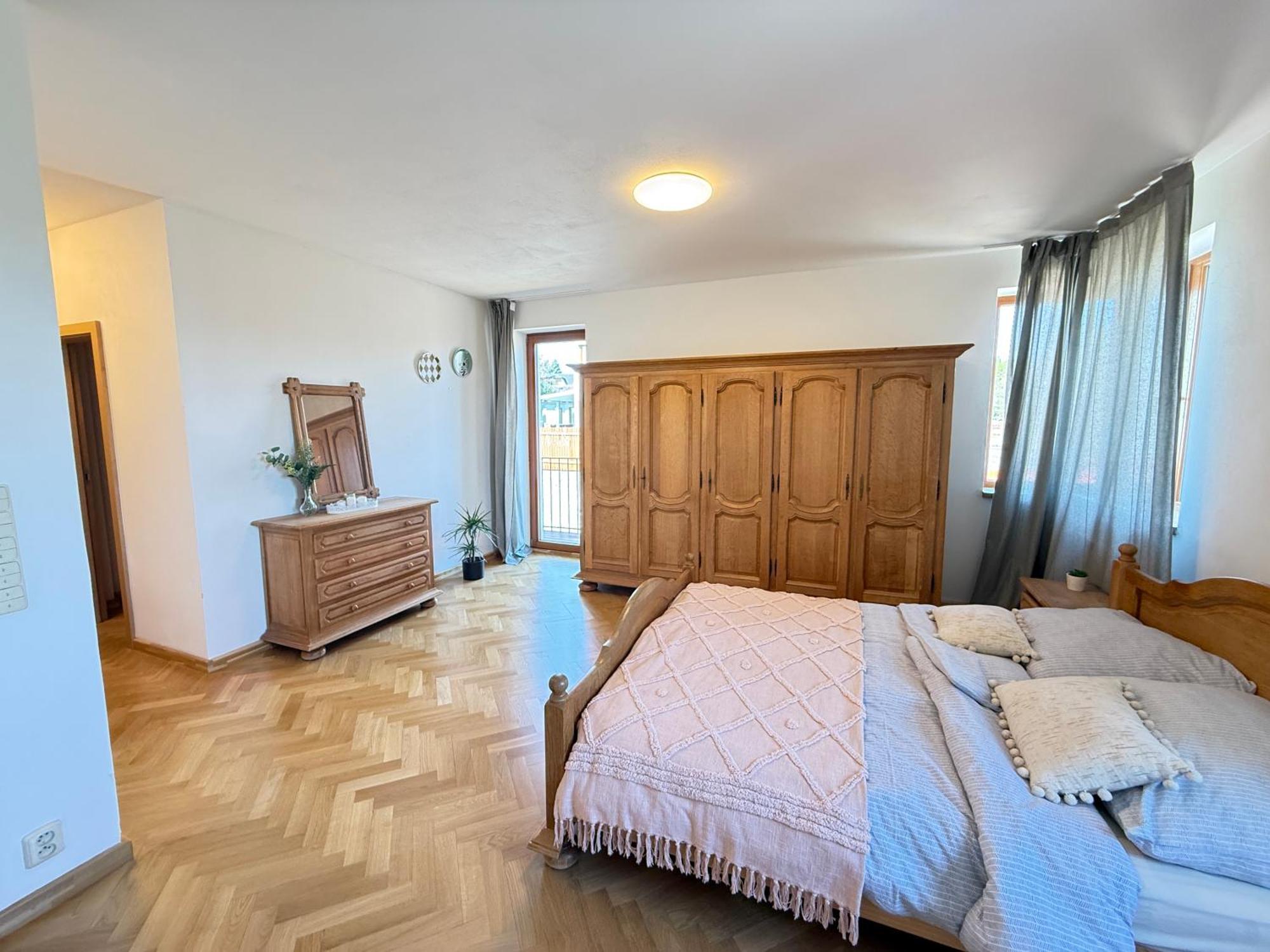 Appartement Familyvilla, New 4 Luxury Big Apartments, Parking